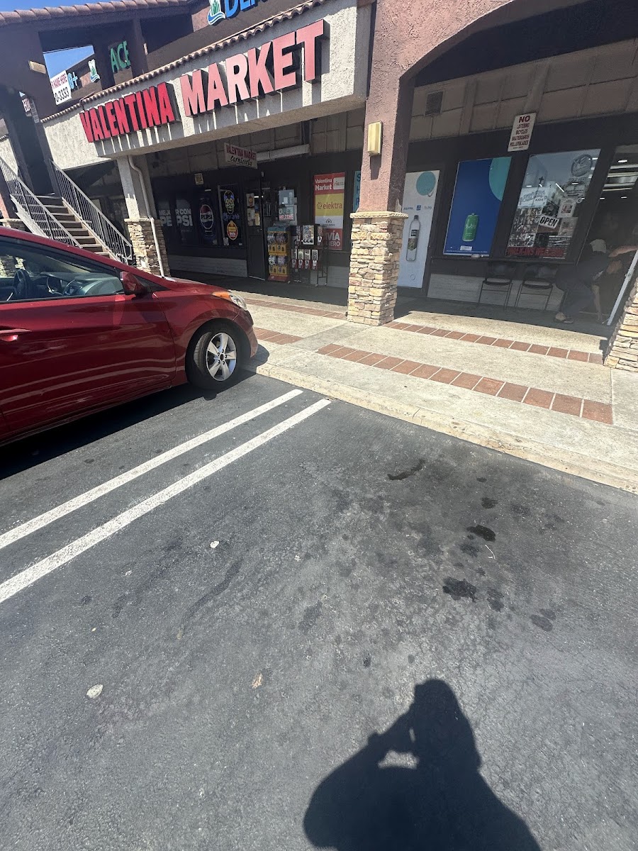 La Valentina Market Photos 2